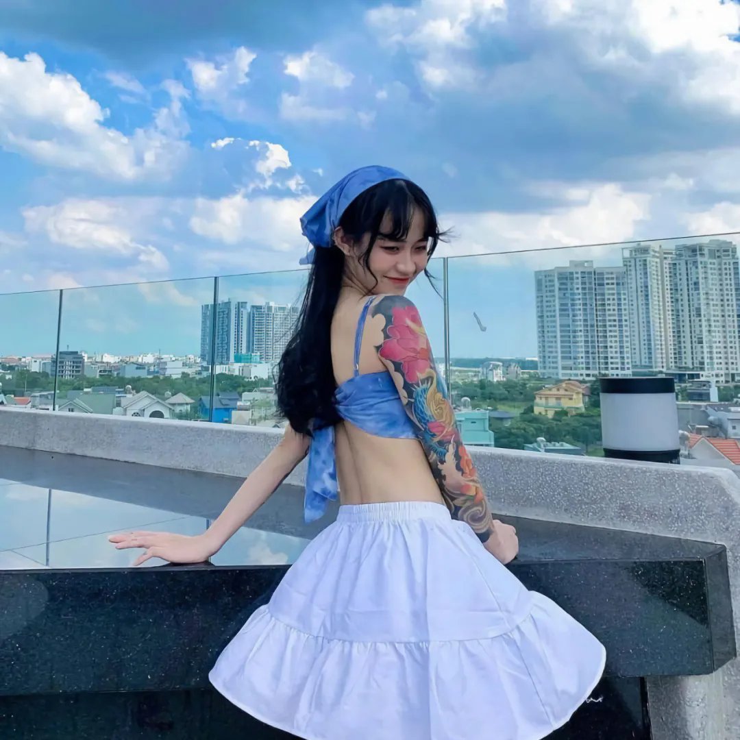 癫凤狂龙粤语